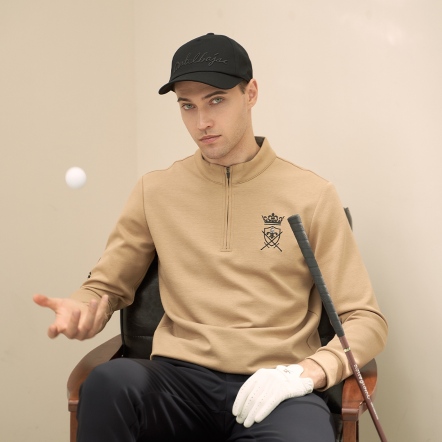 男款 徽章刺繡立領長袖上衣 POLO衫 CB24A4M14015