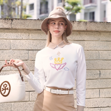 女款 俏皮質感愛心翅膀刺繡長袖上衣 POLO衫 CB24A4W14006