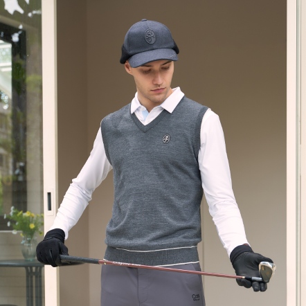 男款 簡約氣質V領無袖針織衫 CB24W4M50001